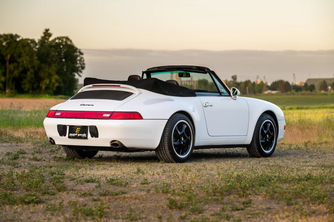 1995 Porsche 993 Carrera - Image 15 of 31
