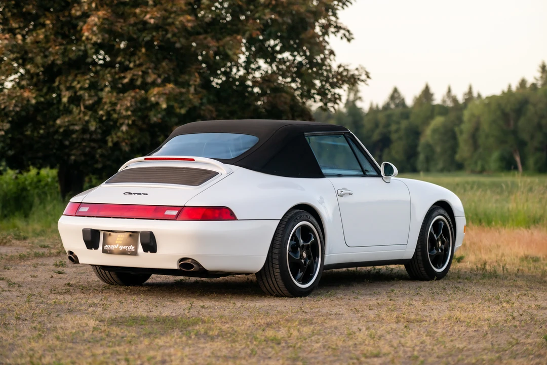 1995 Porsche 993 Carrera - Image 28 of 31