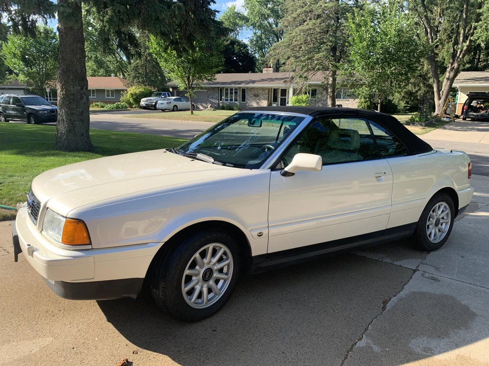 1996 Audi Coupe & Cabriolet - Image 6 of 31