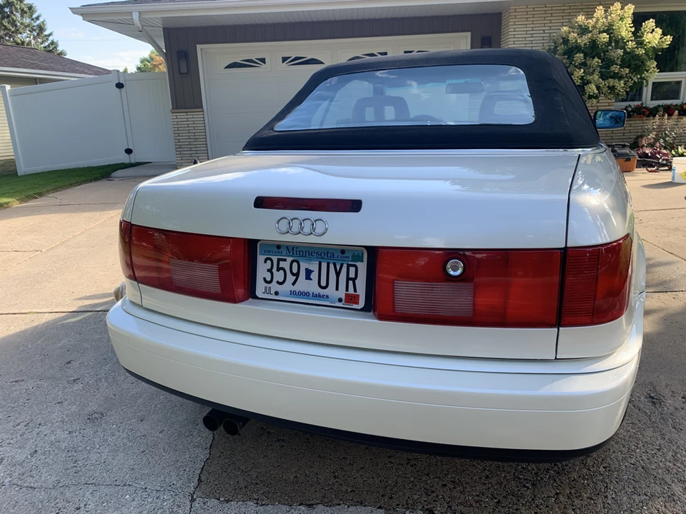 1996 Audi Coupe & Cabriolet - Image 4 of 31