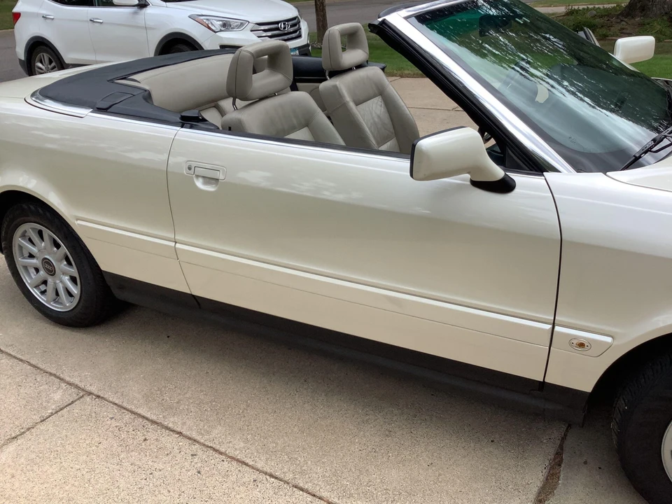 1996 Audi Coupe & Cabriolet - Image 12 of 31