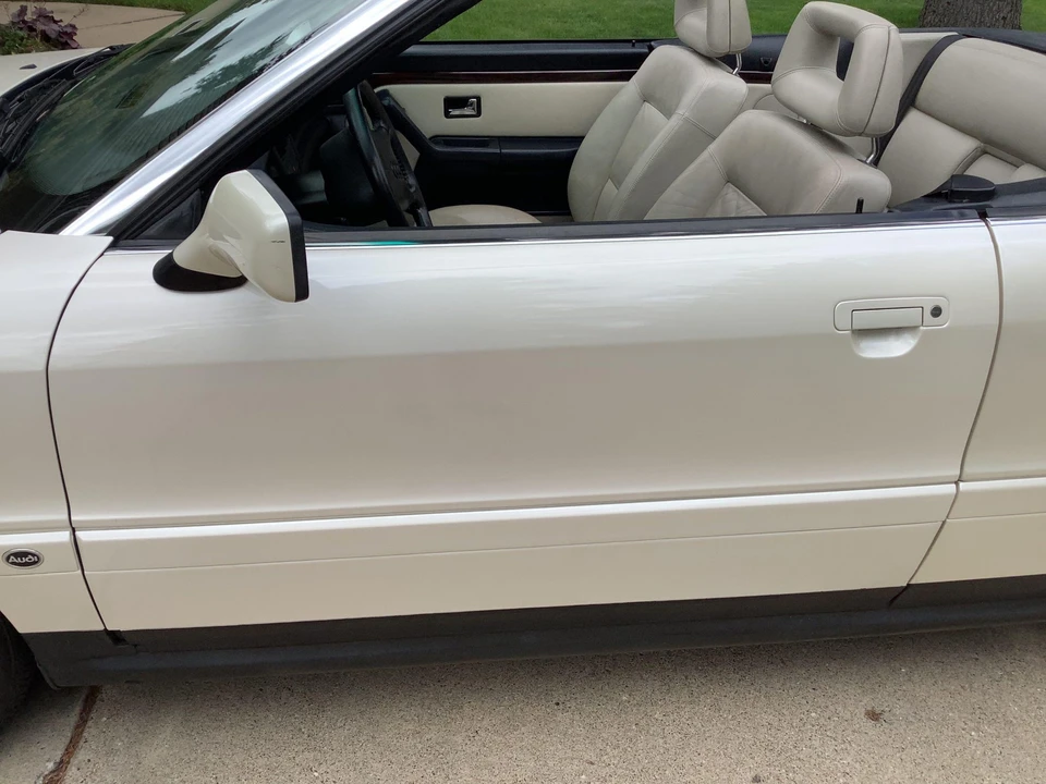 1996 Audi Coupe & Cabriolet - Image 10 of 31