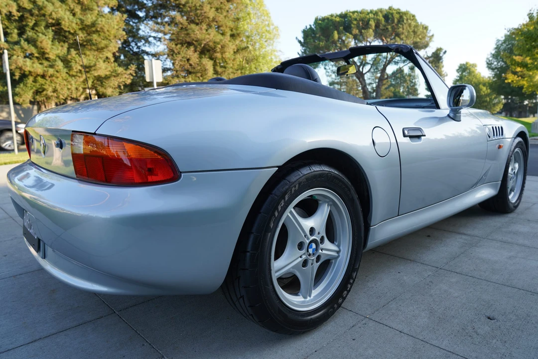 1996 BMW Z3 Roadster - Image 18 of 31