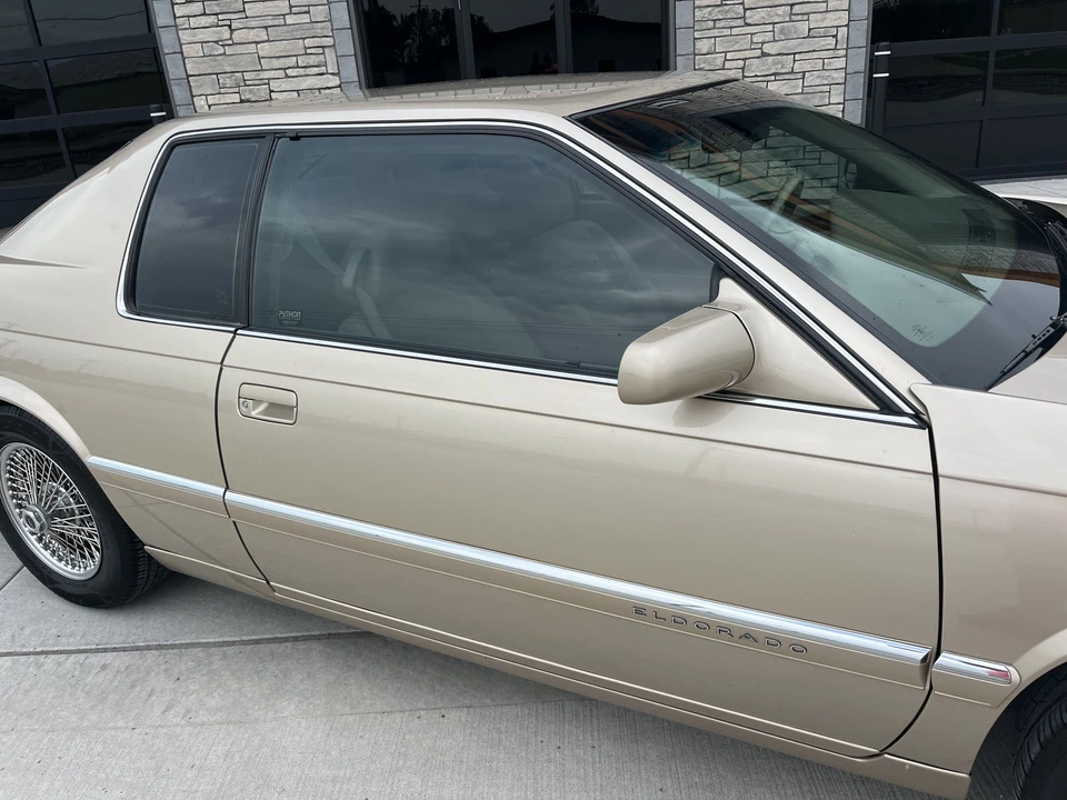 1996 Cadillac Eldorado 12th Gen - Image 19 of 31