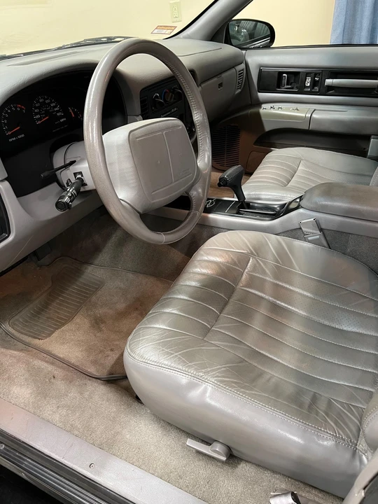 1996 Chevrolet Impala 7th Gen - Image 26 of 31