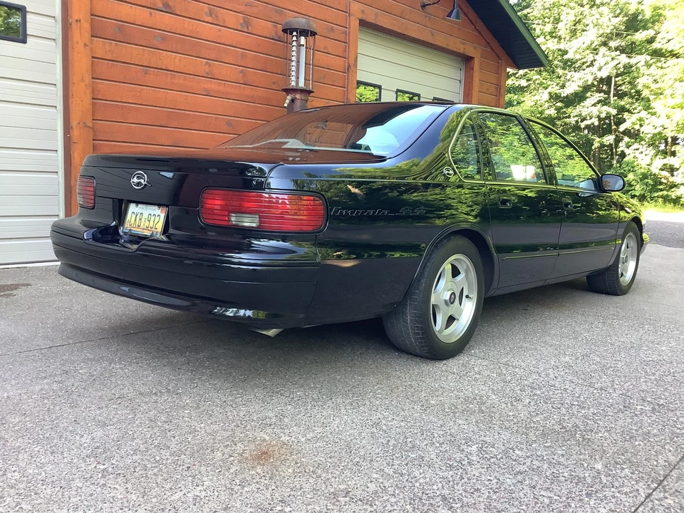 1996 Chevrolet Impala 7th Gen - Image 9 of 31