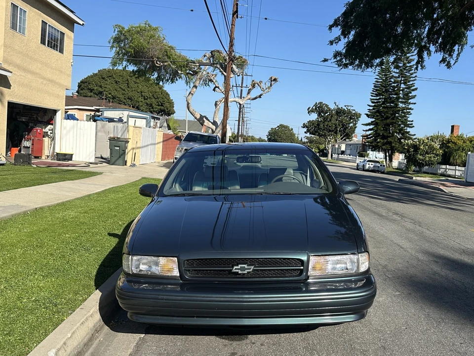 1996 Chevrolet Impala 7th Gen - Image 2 of 21