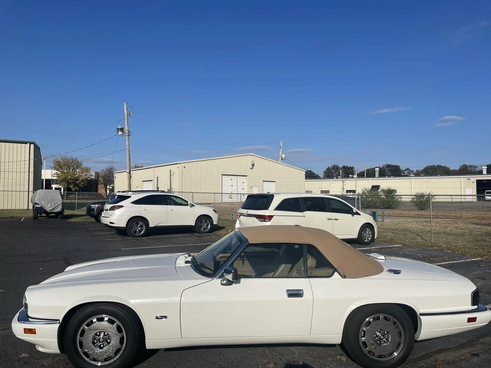 1996 Jaguar XJS Convertible - Image 12 of 31