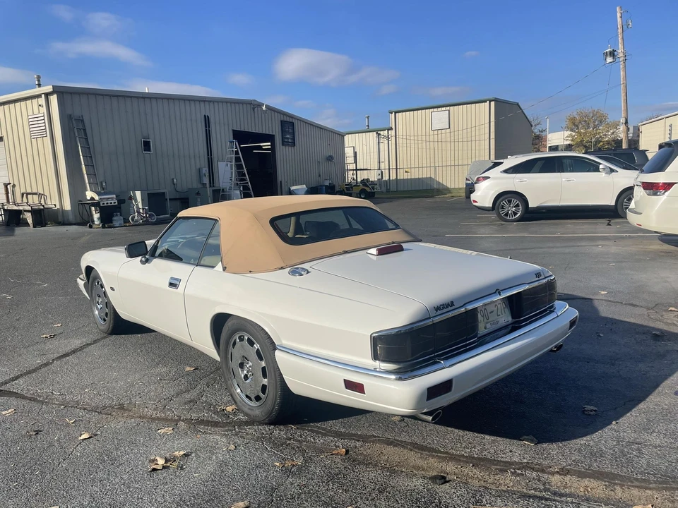 1996 Jaguar XJS Convertible - Image 17 of 31