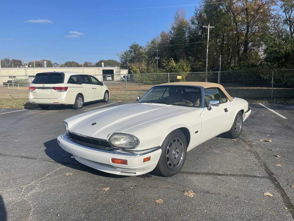 1996 Jaguar XJS Convertible - Image 7 of 31