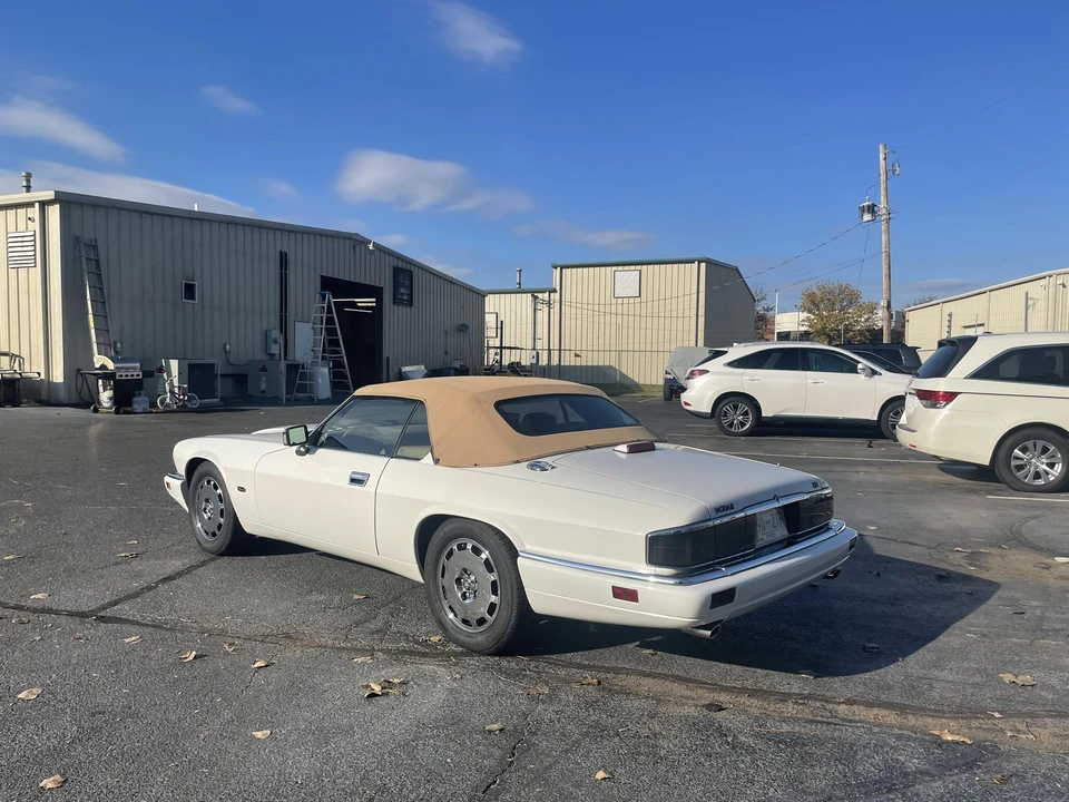 1996 Jaguar XJS Convertible - Image 16 of 31