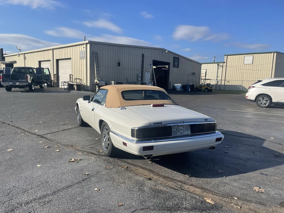 1996 Jaguar XJS Convertible - Image 19 of 31