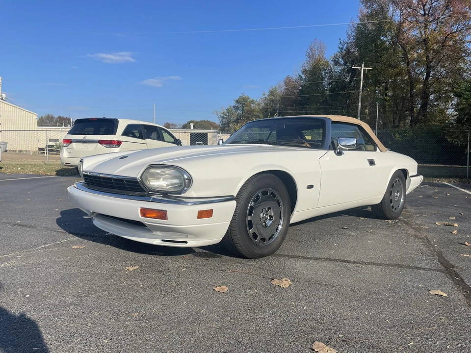 1996 Jaguar XJS Convertible - Image 5 of 31