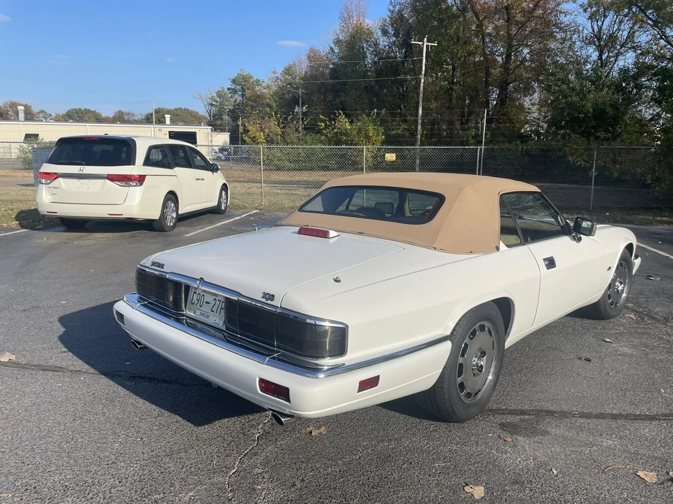 1996 Jaguar XJS Convertible - Image 27 of 31