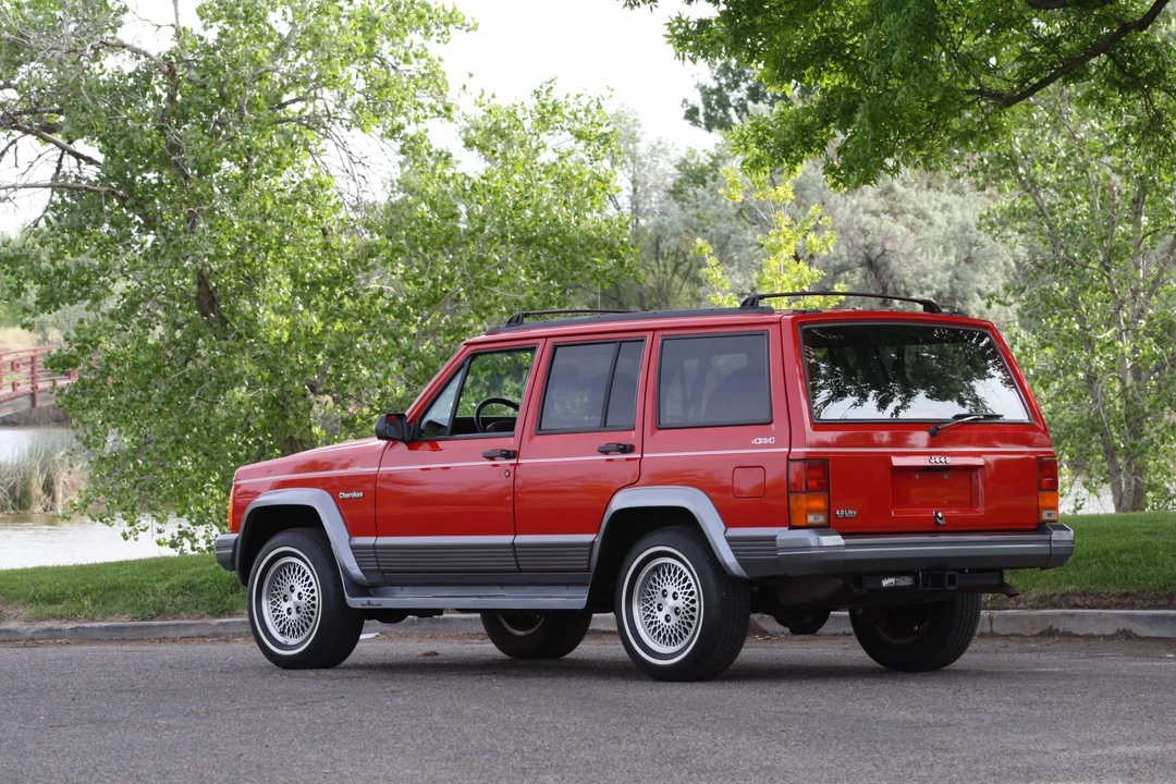 1996 Jeep XJ Cherokee - Image 16 of 31