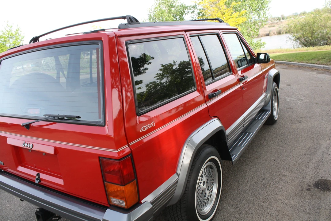 1996 Jeep XJ Cherokee - Image 20 of 31
