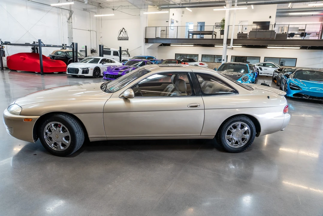1996 Lexus SC400 - Image 13 of 31