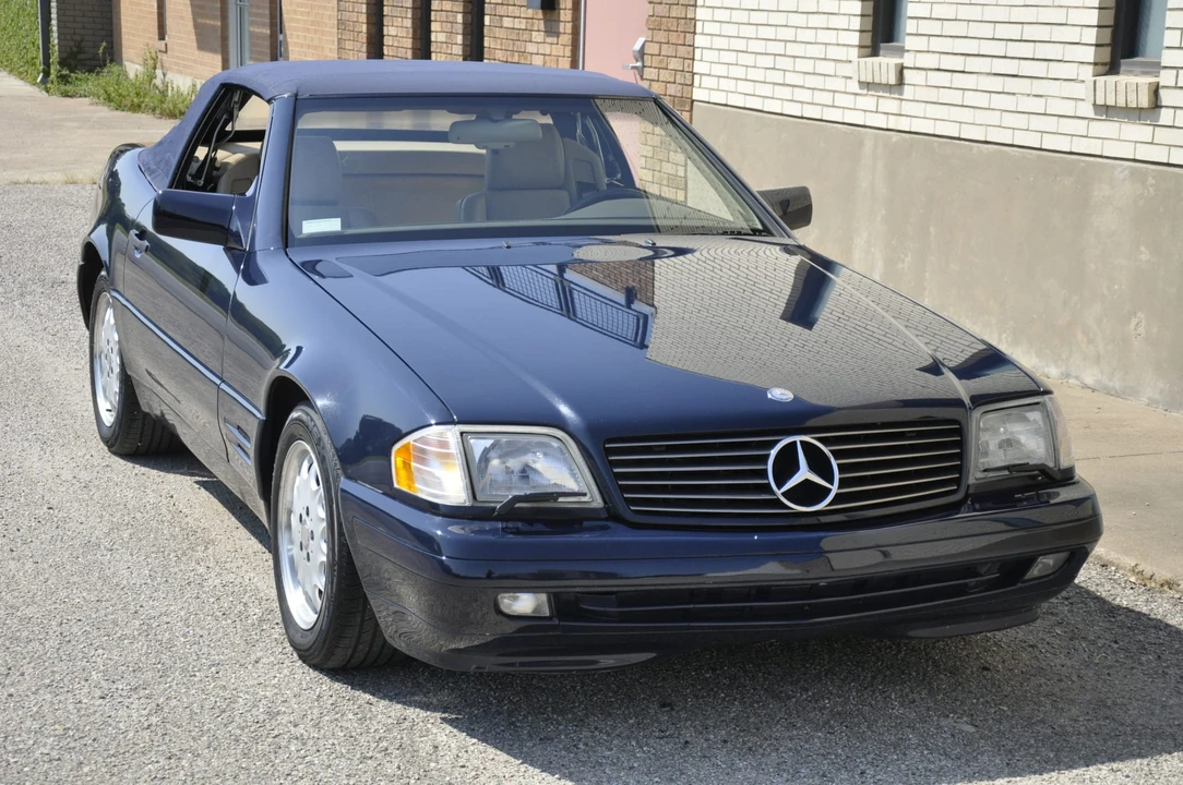 1996 Mercedes-Benz R129 SL-Class - Image 16 of 31