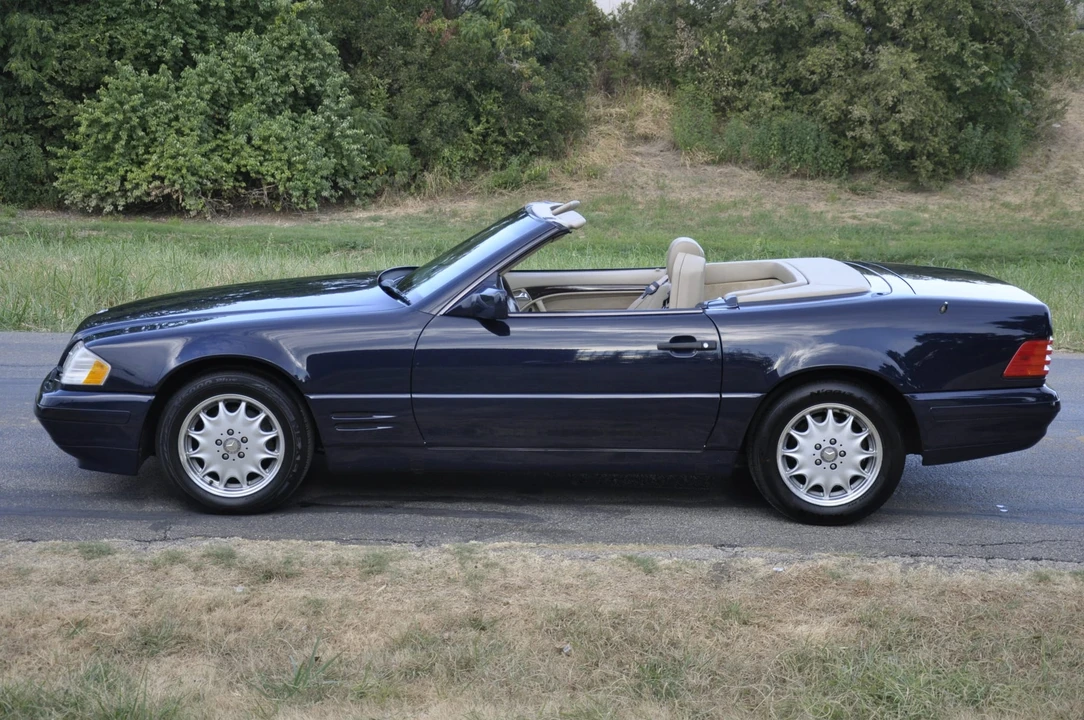 1996 Mercedes-Benz R129 SL-Class - Image 3 of 31