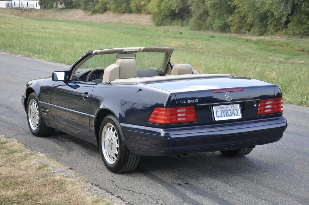 1996 Mercedes-Benz R129 SL-Class - Image 7 of 31