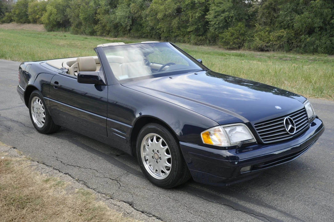 1996 Mercedes-Benz R129 SL-Class - Image 12 of 31
