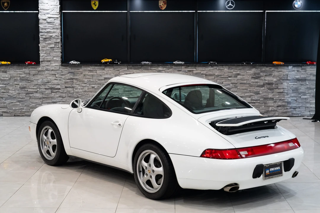 1996 Porsche 993 Carrera - Image 27 of 31