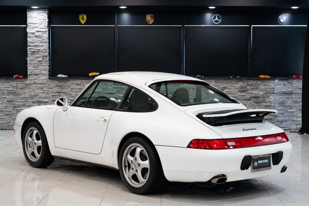 1996 Porsche 993 Carrera - Image 28 of 31