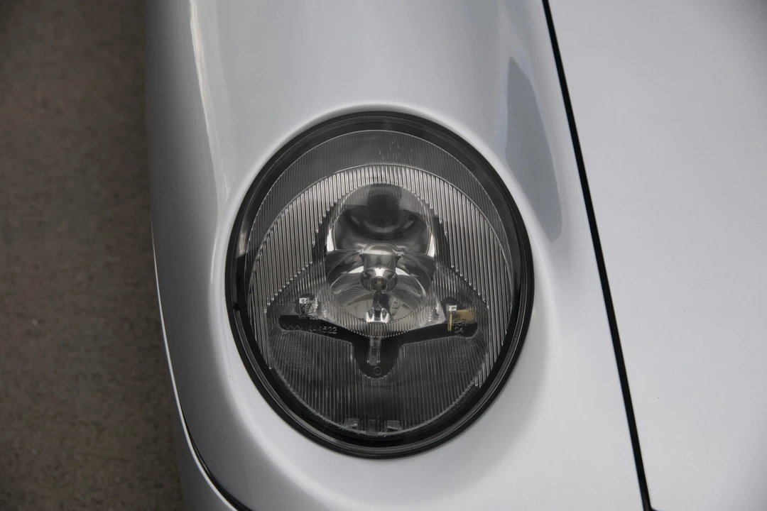 1996 Porsche 993 Carrera - Image 18 of 31