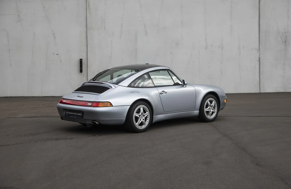 1996 Porsche 993 Carrera - Image 11 of 31