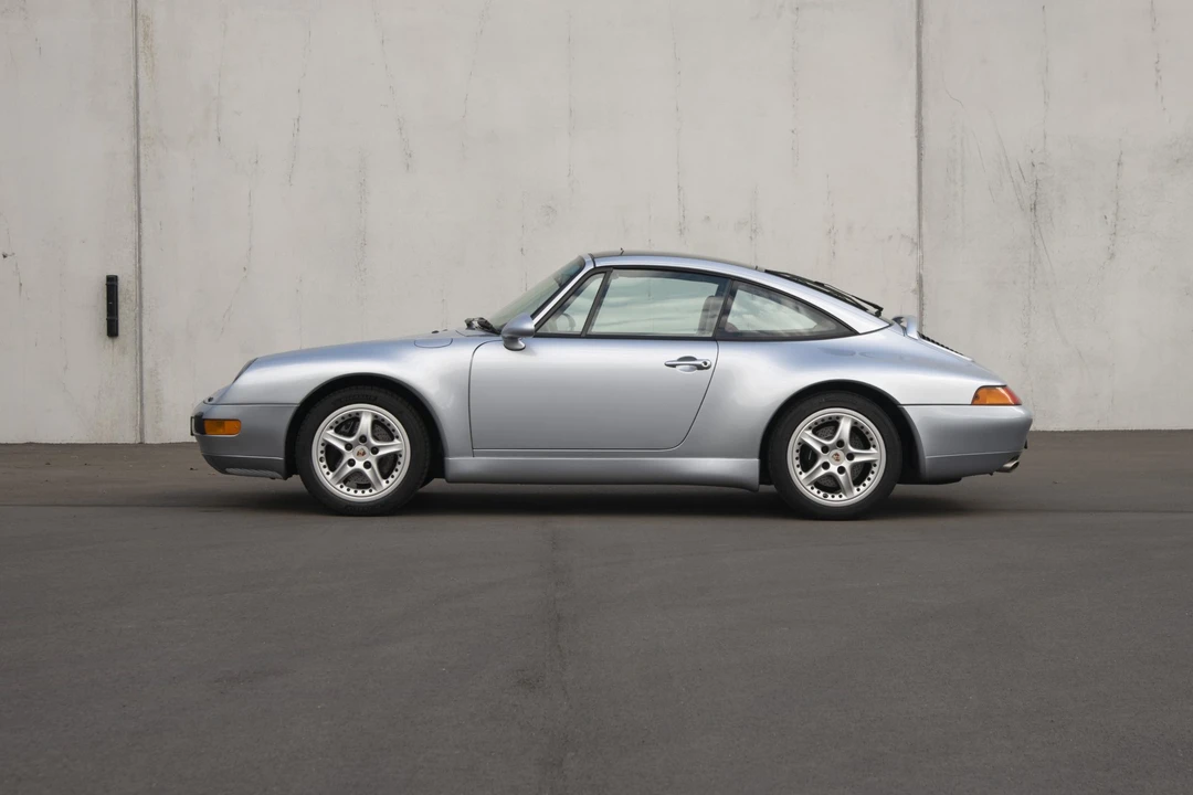 1996 Porsche 993 Carrera - Image 6 of 31