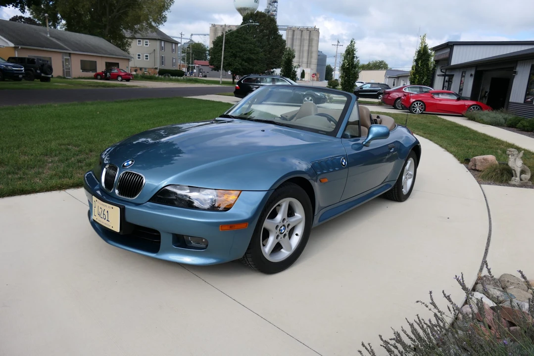 1997 BMW Z3 Roadster - Image 2 of 31