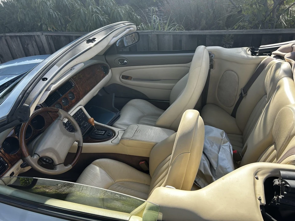 1997 Jaguar X100 XK8 - Image 23 of 31