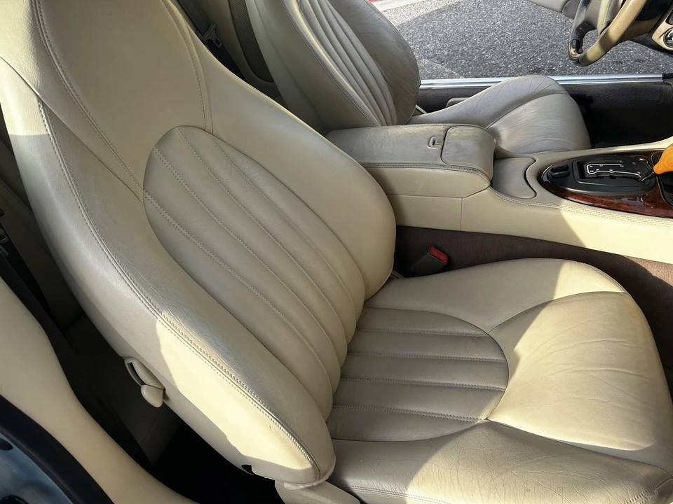 1997 Jaguar X100 XK8 - Image 28 of 31