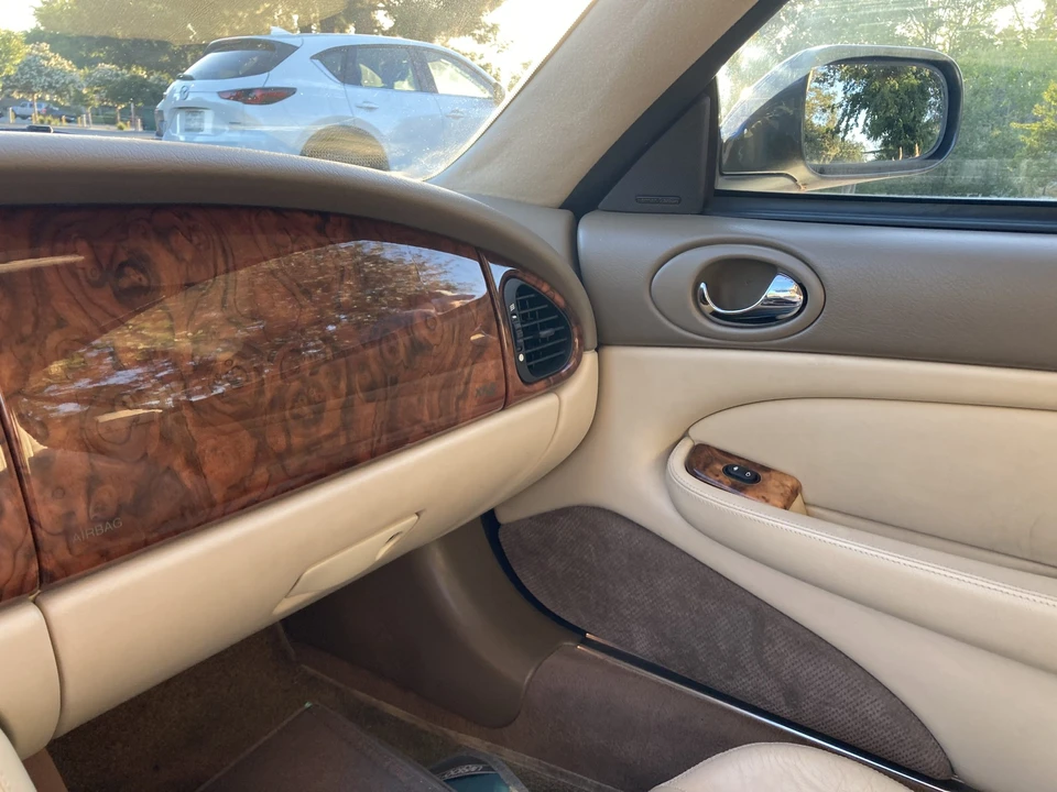 1997 Jaguar X100 XK8 - Image 30 of 31