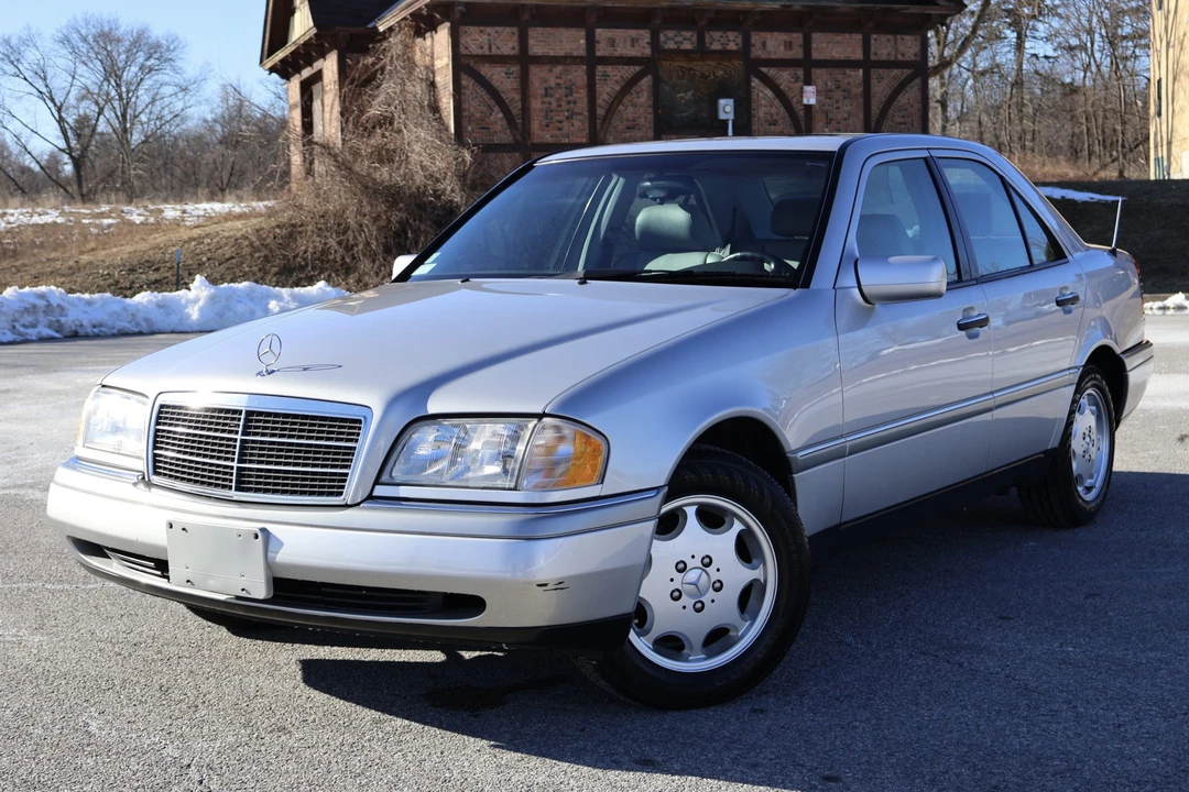 1997 Mercedes-Benz W202 C-Class - Image 2 of 31