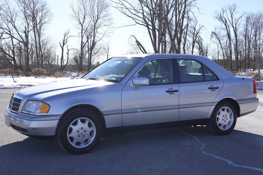 1997 Mercedes-Benz W202 C-Class - Image 4 of 31