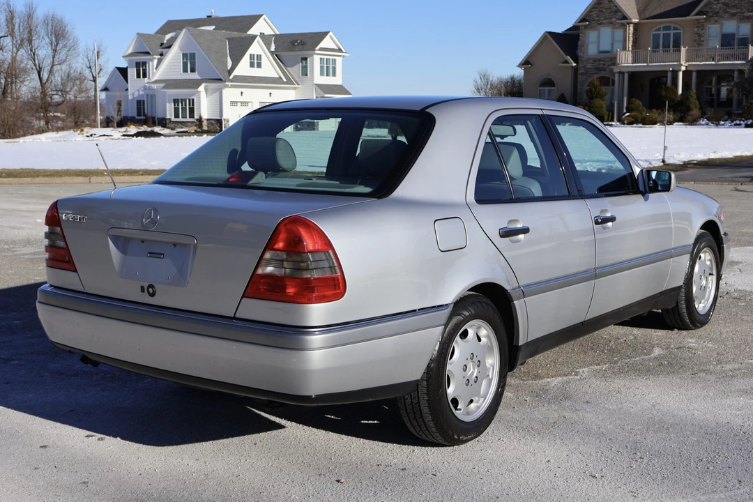 1997 Mercedes-Benz W202 C-Class - Image 8 of 31