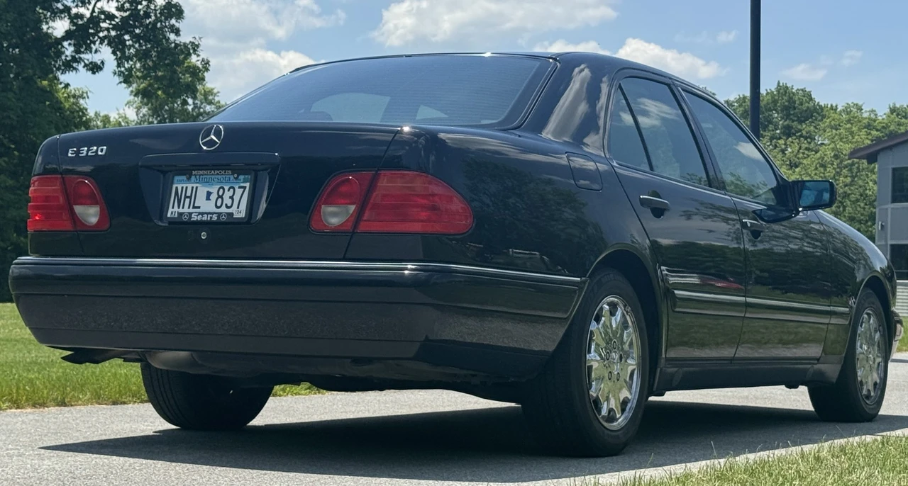 1997 Mercedes-Benz W210 E-Class - Image 12 of 31
