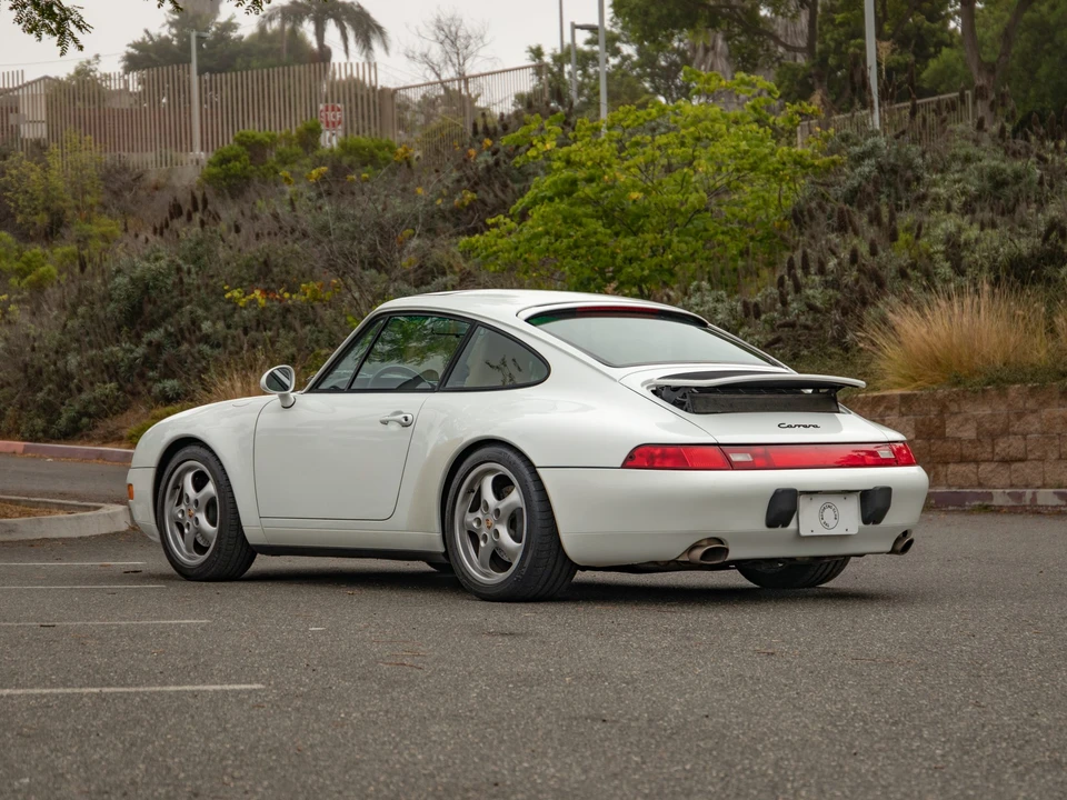 1997 Porsche 993 Carrera - Image 12 of 31