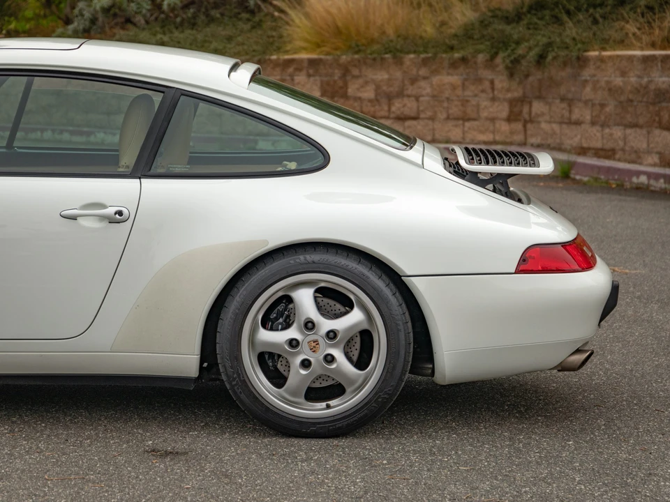 1997 Porsche 993 Carrera - Image 25 of 31