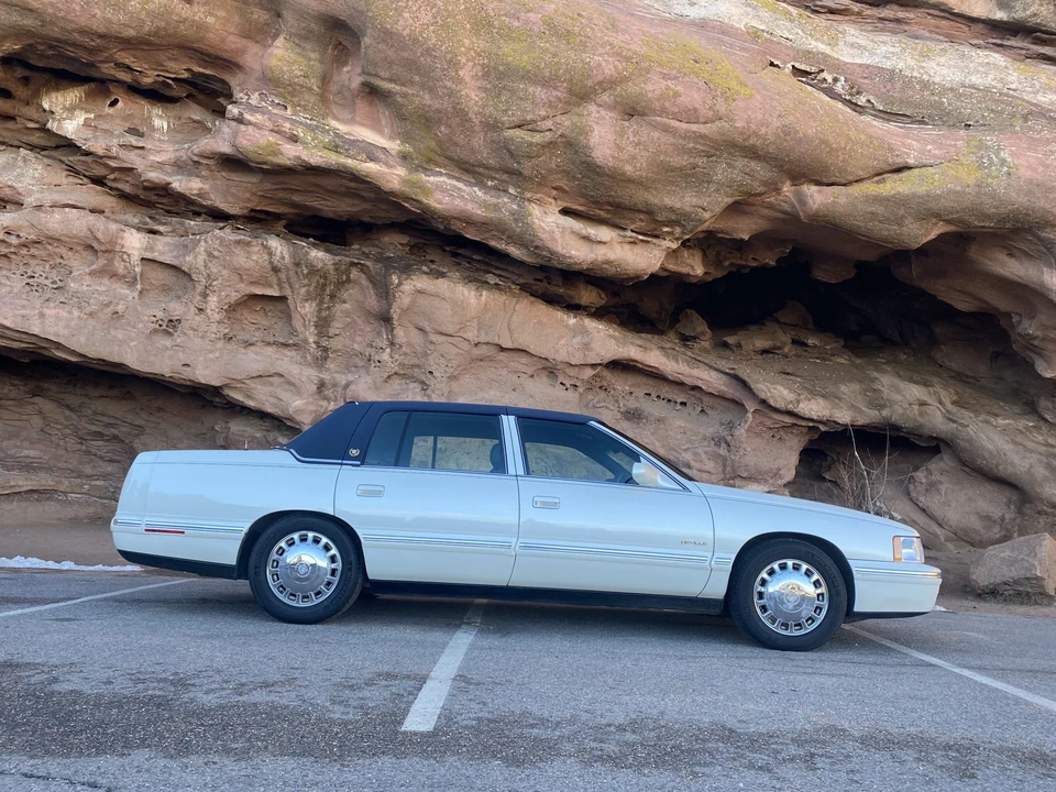 1998 Cadillac DeVille 7th Gen - Image 12 of 31