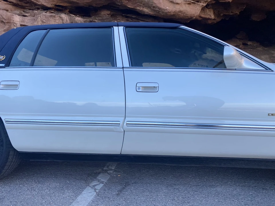 1998 Cadillac DeVille 7th Gen - Image 22 of 31