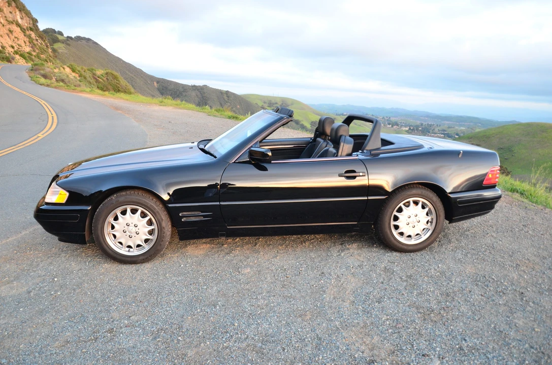 1998 Mercedes-Benz R129 SL-Class - Image 17 of 31