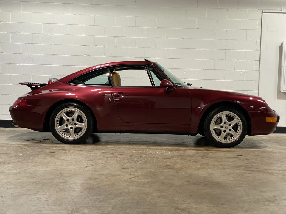 1998 Porsche 993 Carrera - Image 22 of 31