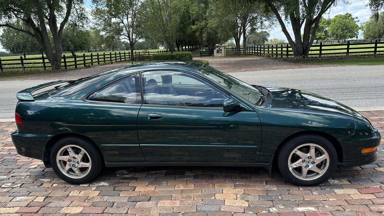 1999 Acura Integra 3rd Gen - Image 19 of 31