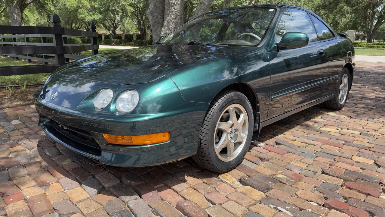 1999 Acura Integra 3rd Gen - Image 5 of 31
