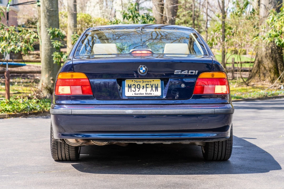 1999 BMW E39 540i - Image 14 of 31