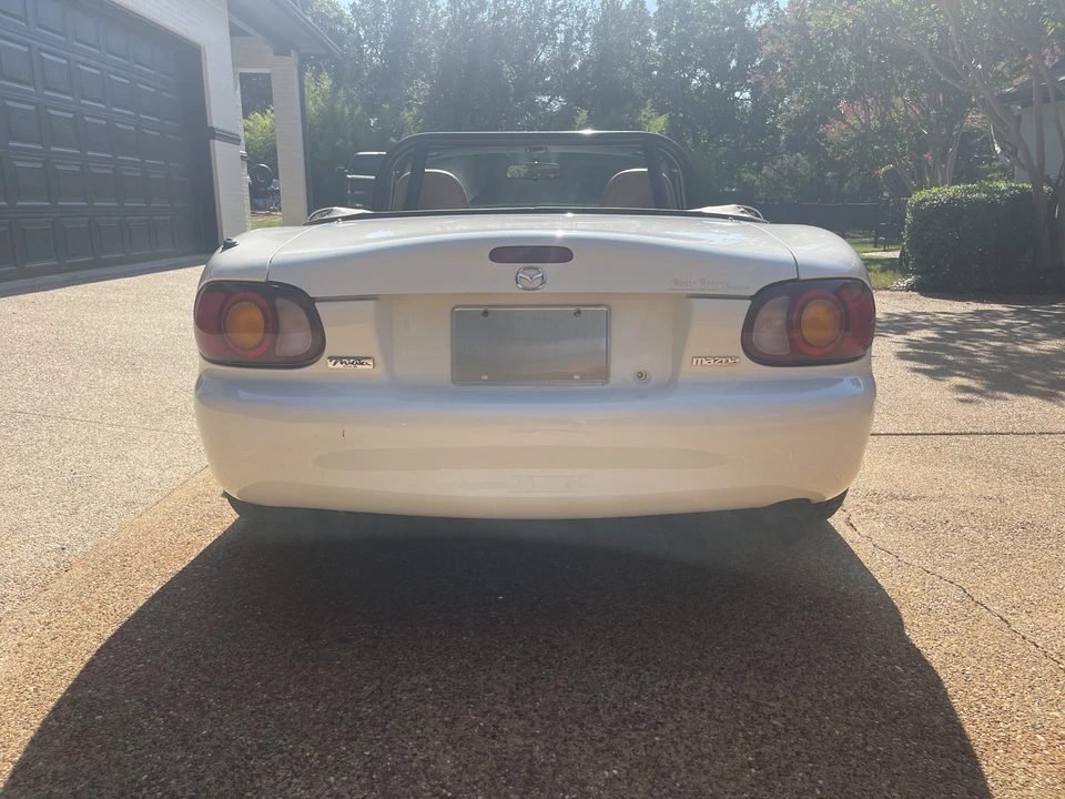 1999 Mazda NB MX-5 Miata - Image 11 of 31