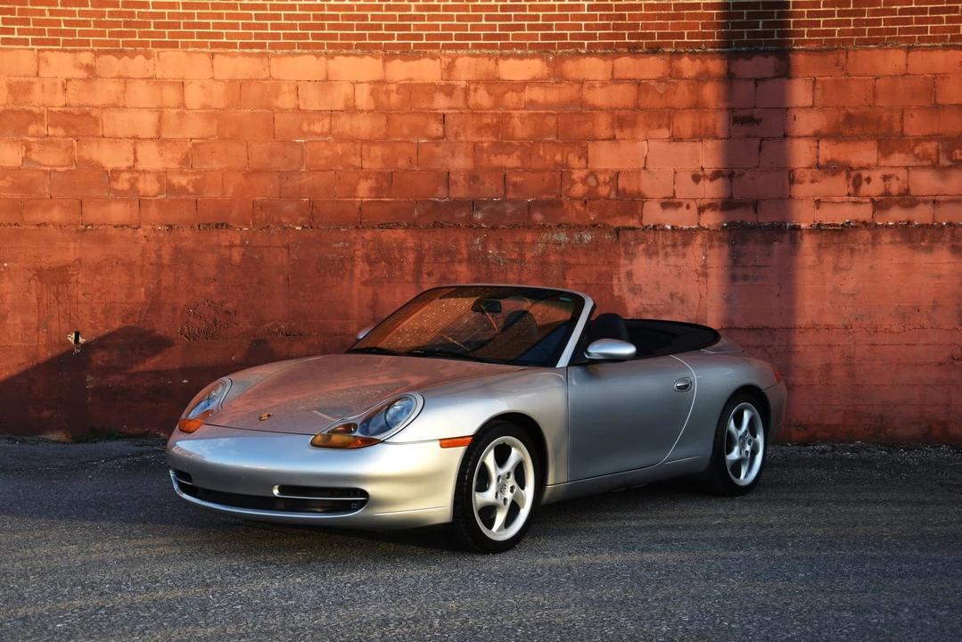 1999 Porsche 996 Carrera - Image 2 of 31