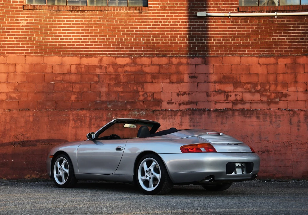 1999 Porsche 996 Carrera - Image 11 of 31